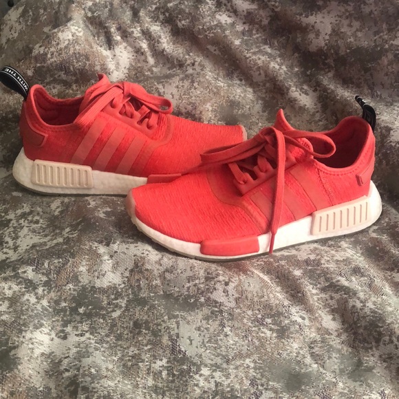 adidas Shoes - Women’s Adidas NWD R1